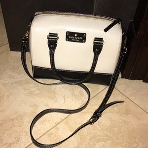 AUTHENTIC KATE SPADE Black and white Purse!!